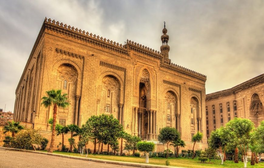 Half day old islamic Cairo