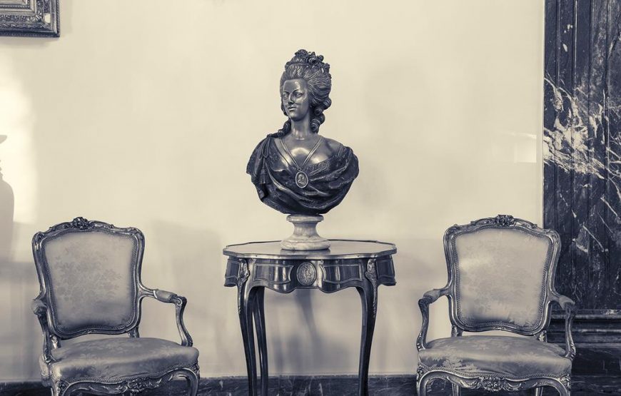 Paradise Inn Windsor Palace Hotel