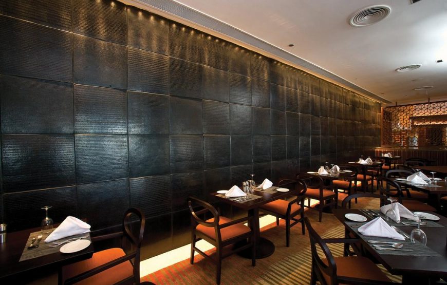 Hilton Luxor Resort & Spa