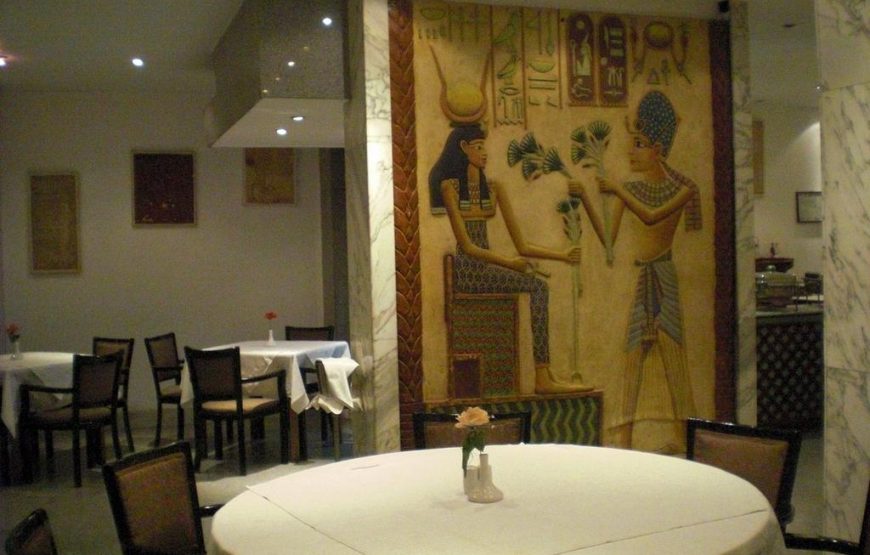 Philippe Luxor Hotel