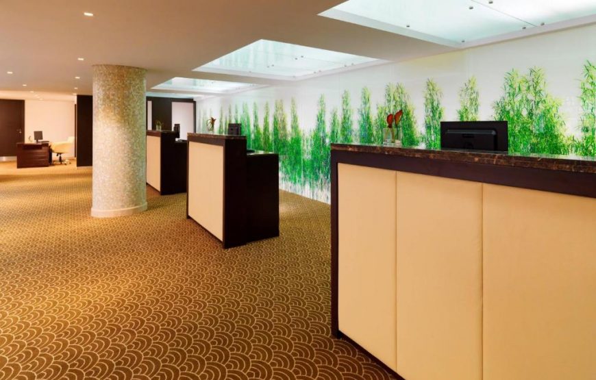 Deluxe, Guest room, Single Bed, Pool view, Balcony