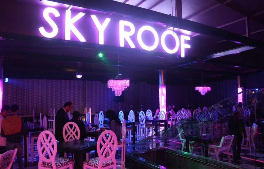 Paradise Inn Windsor Palace Hotel