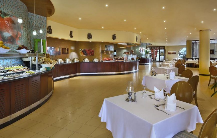 Hilton Sharks Bay Resort