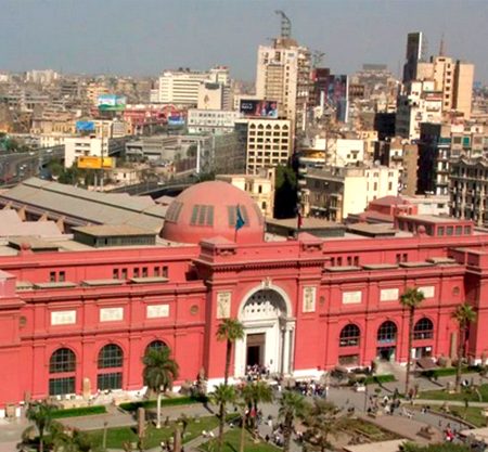 Half day Egyptian Museum